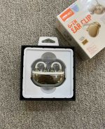 ایرپاد لاله‌ ای القایی airpods LDNIO صفحه نمایش دار مدل  T08 مشکی و کرمی - تصویر 3